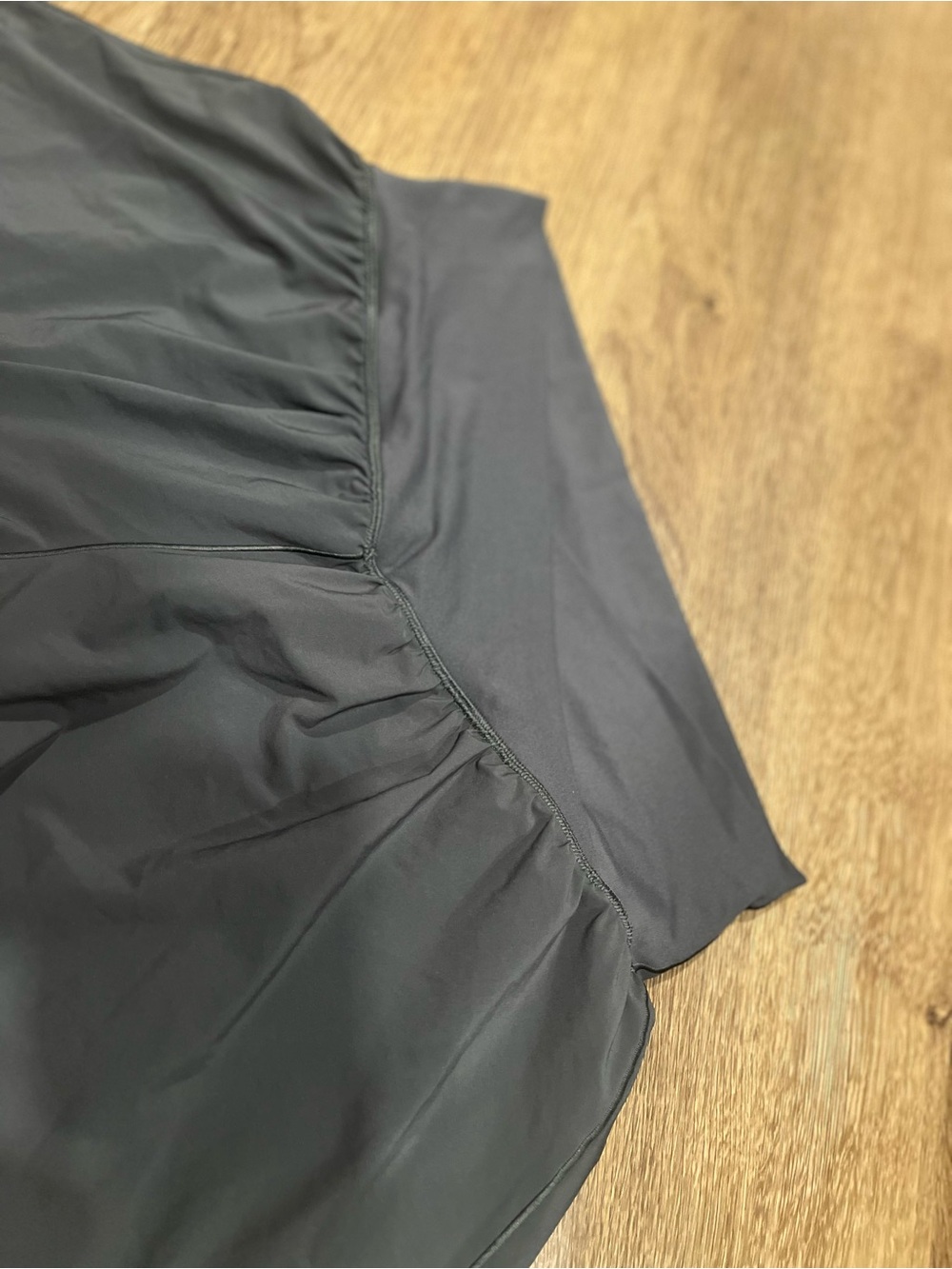 Aerie Offline Dark Grey Athletic crossover shorts - Picture 2 of 4